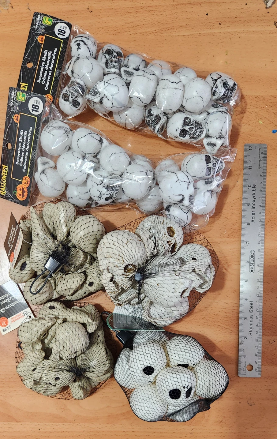 Halloween Decorative Skulls Pack