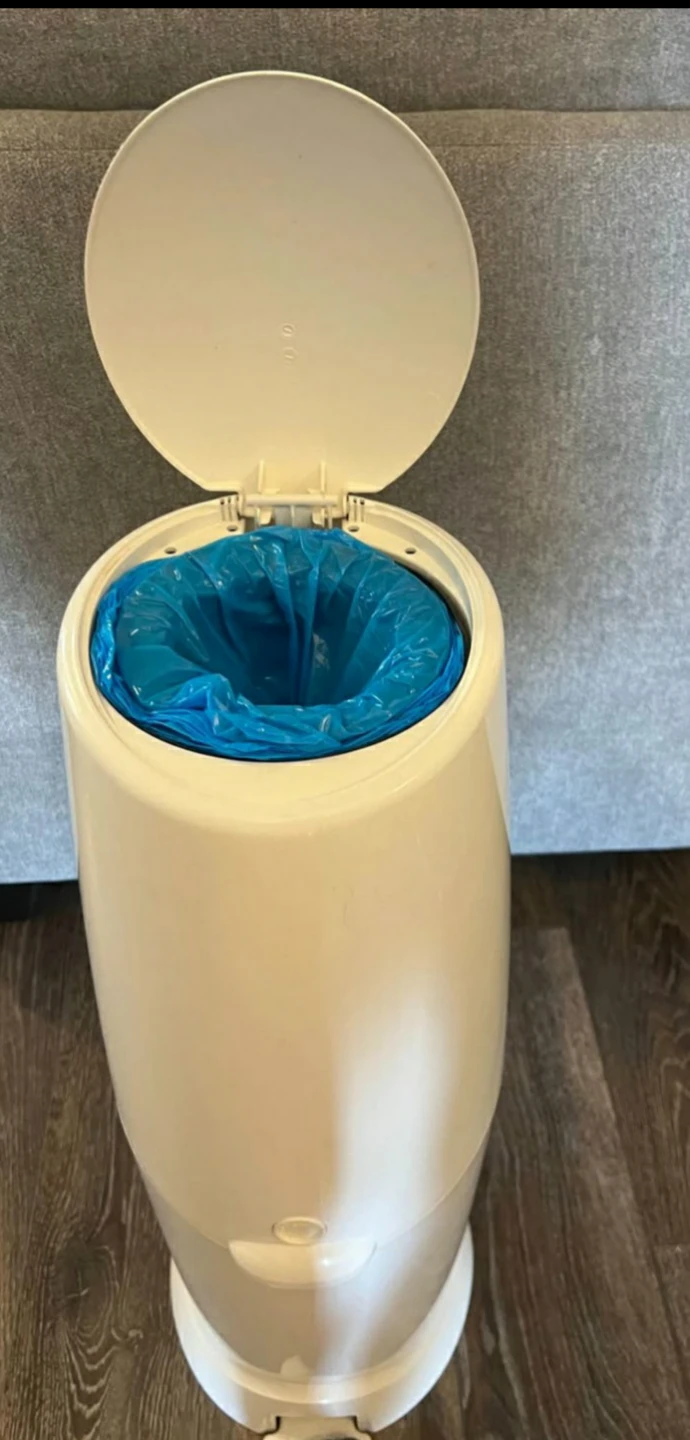 Diaper Genie Disposal Pail - photo 2