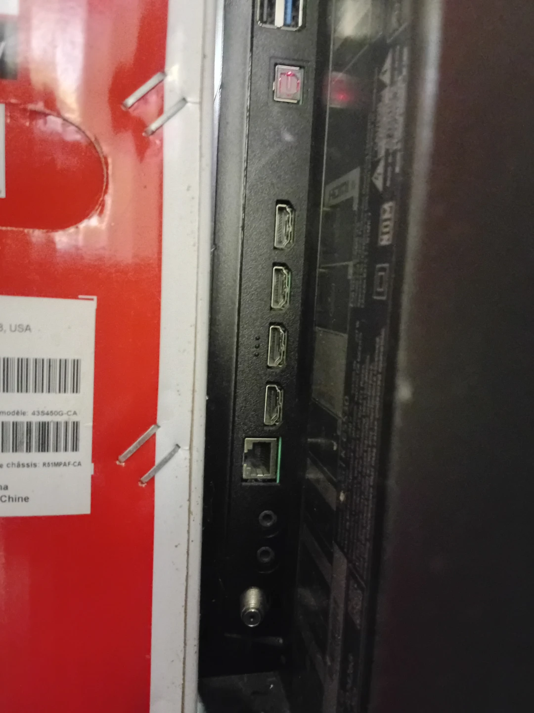 Damaged Smart TV - photo 3