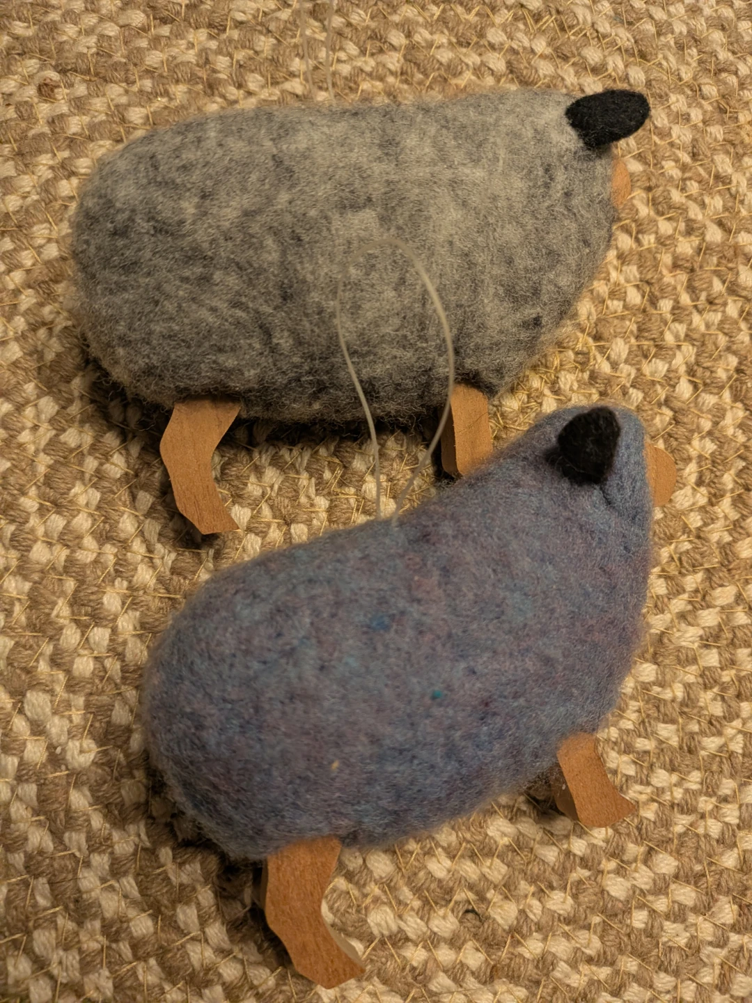 Two Felted Sheep Ornaments - photo 3