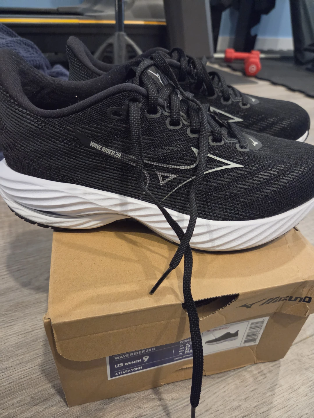 Mizuno Wave Rider 28 Women's Running Shoes - Size 9