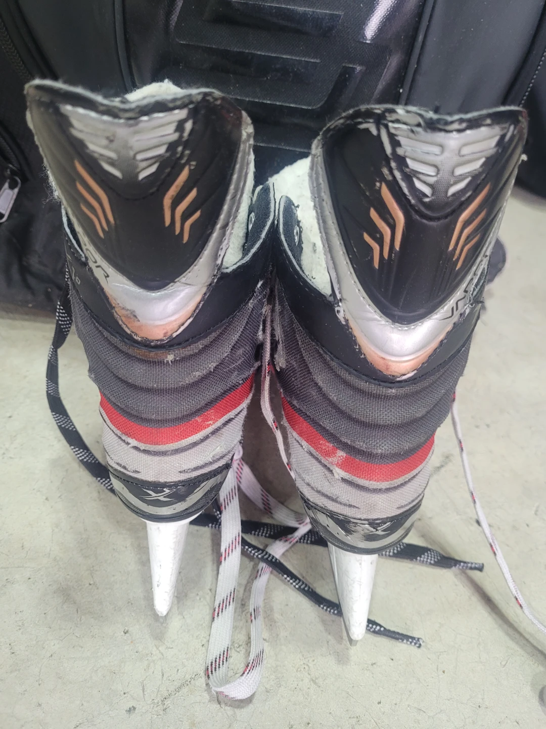 Bauer Vapor X1.0 Ice Skates Size 1R - photo 2