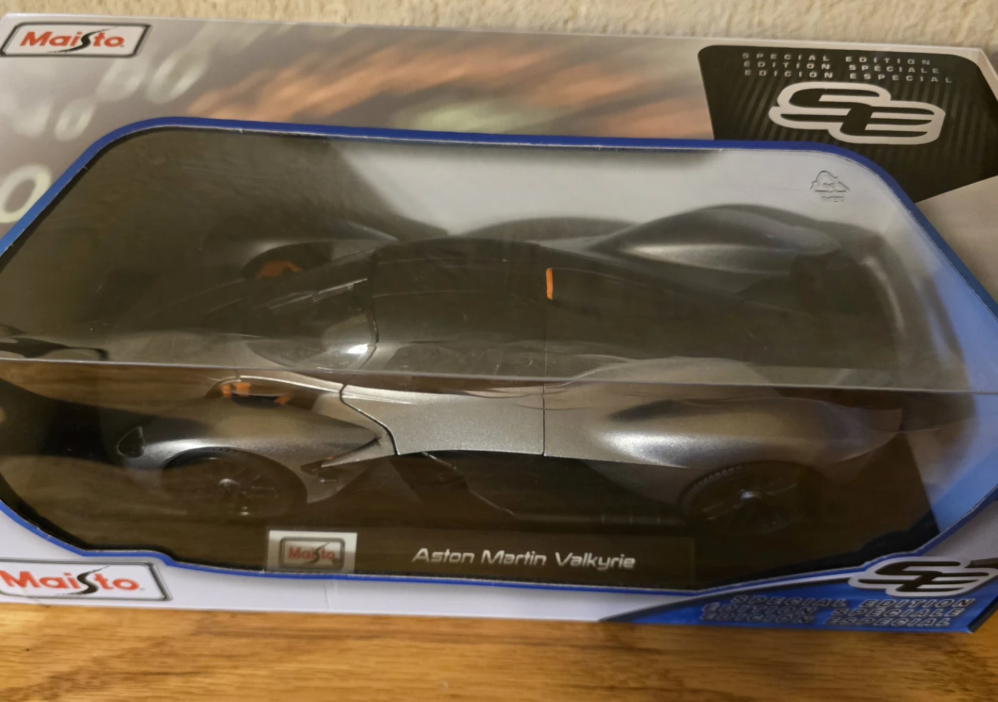 1:18 Aston Martin Valkyrie