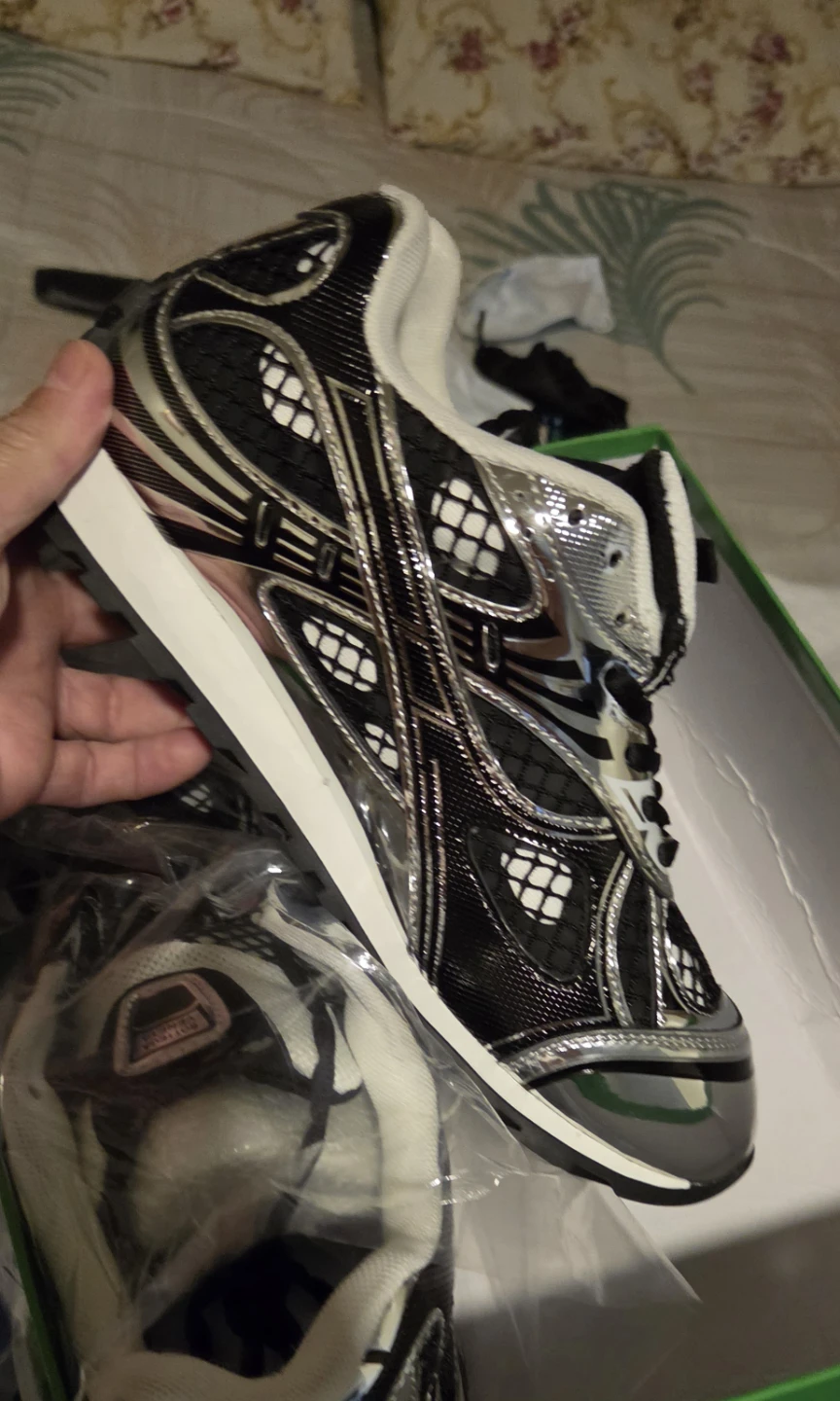 Bottega Veneta Orbit Sneakers Black and Silver - photo 4