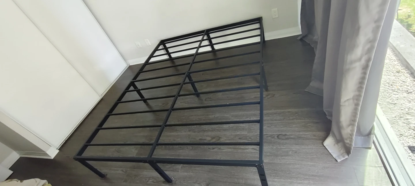 Black Metal Bed Frame – Good Condition - photo 5