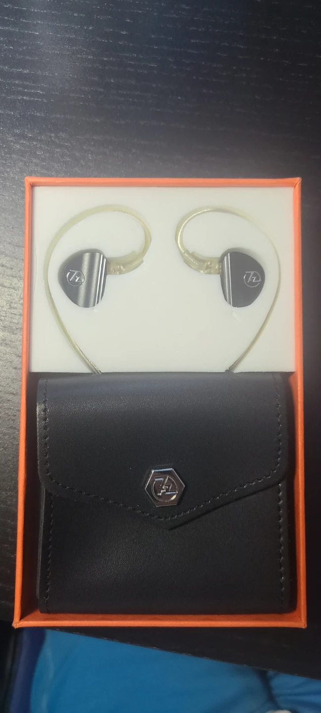7Hz sonus In-Ear Monitors - photo 2