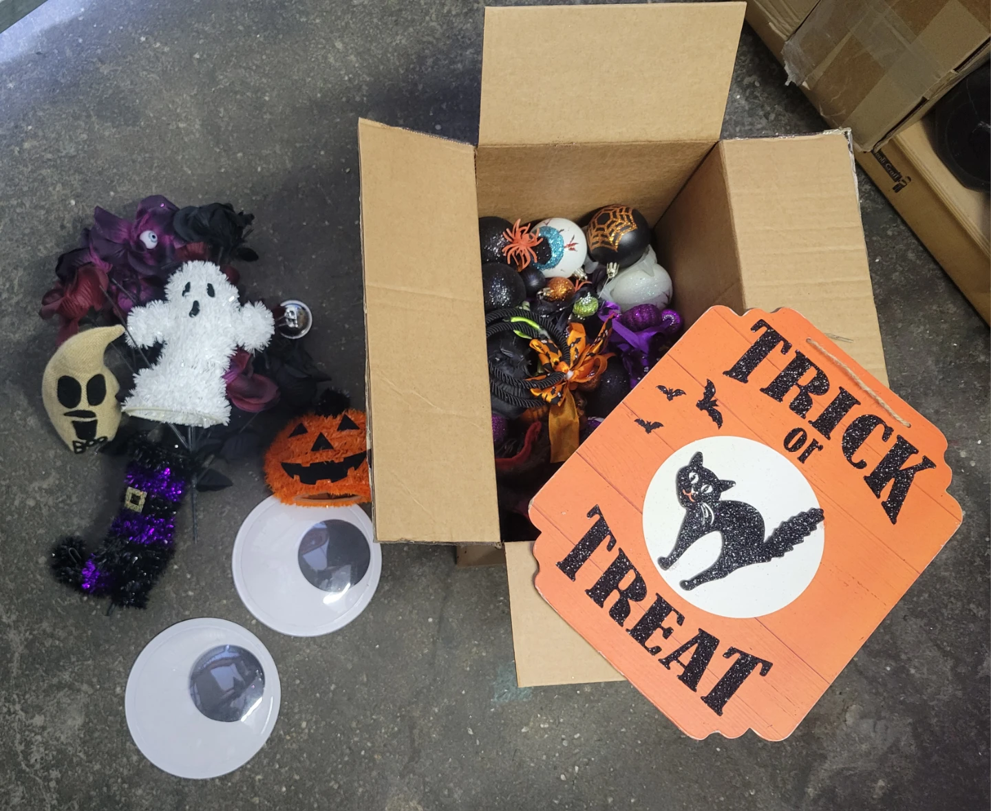Halloween Decoration Box