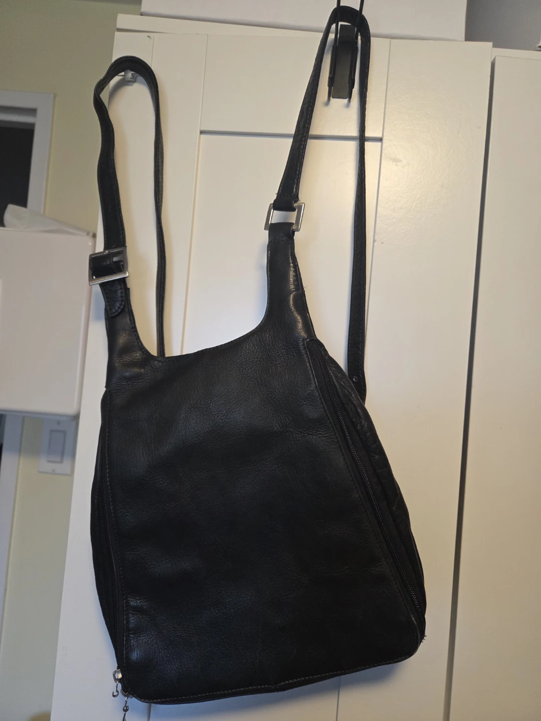Vintage QUEROS Genuine Leather Convertible Backpack Sling Bag