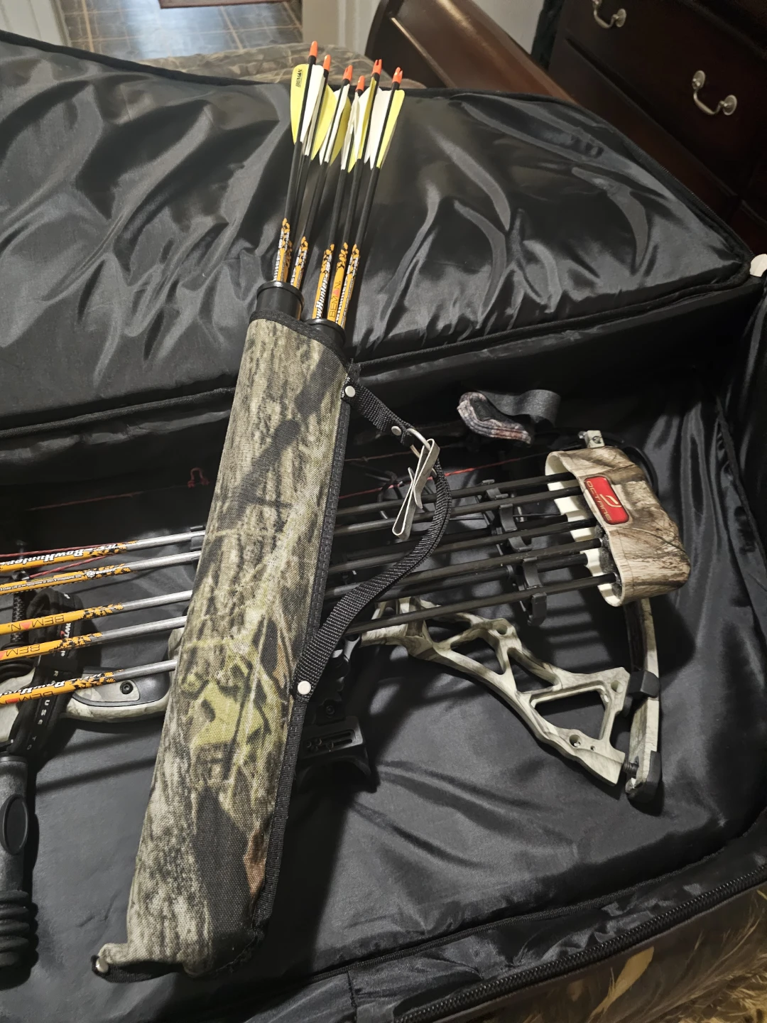 Bowtech Assassin compound bow - photo 4