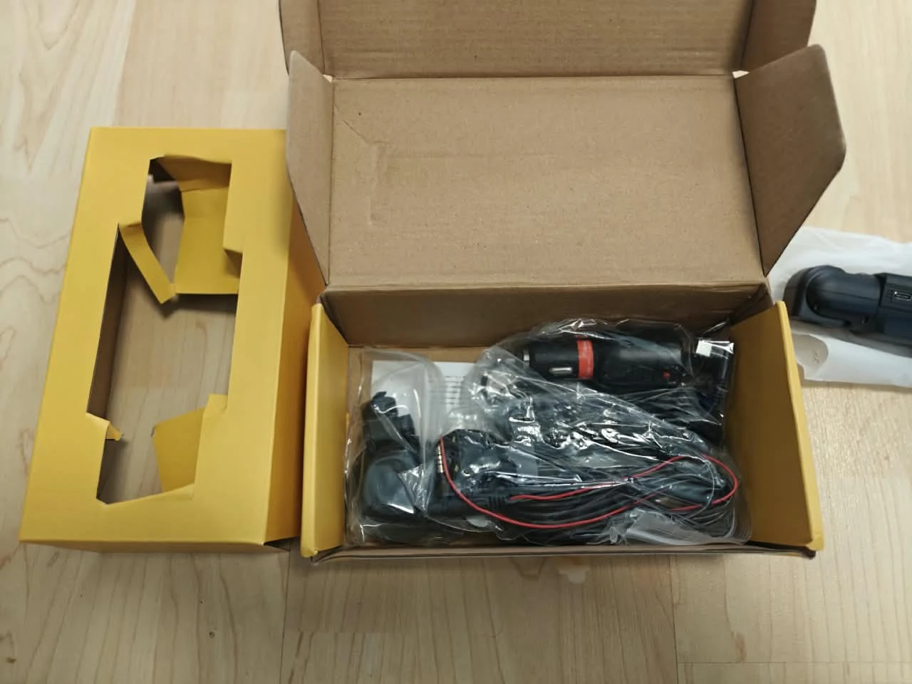 Dash cam with accessories