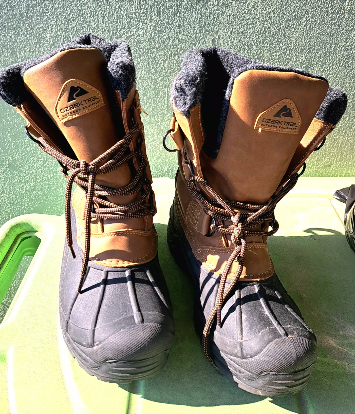 Ozark Trail Winter Boots Size 8 - photo 2