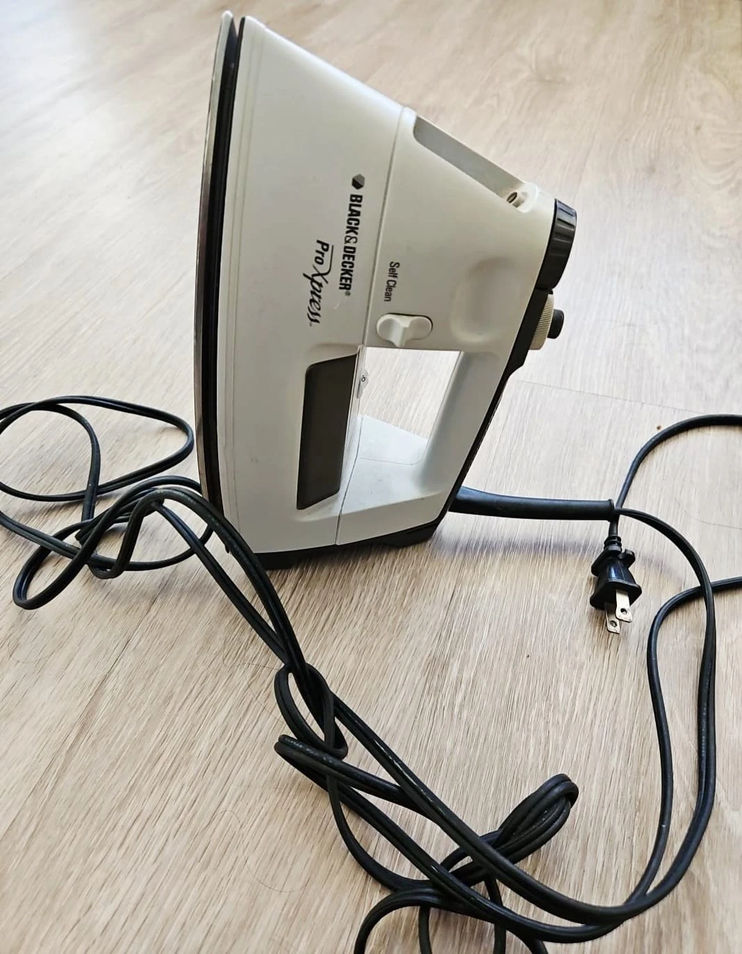 Black & Decker Pro Xpress Iron - photo 4