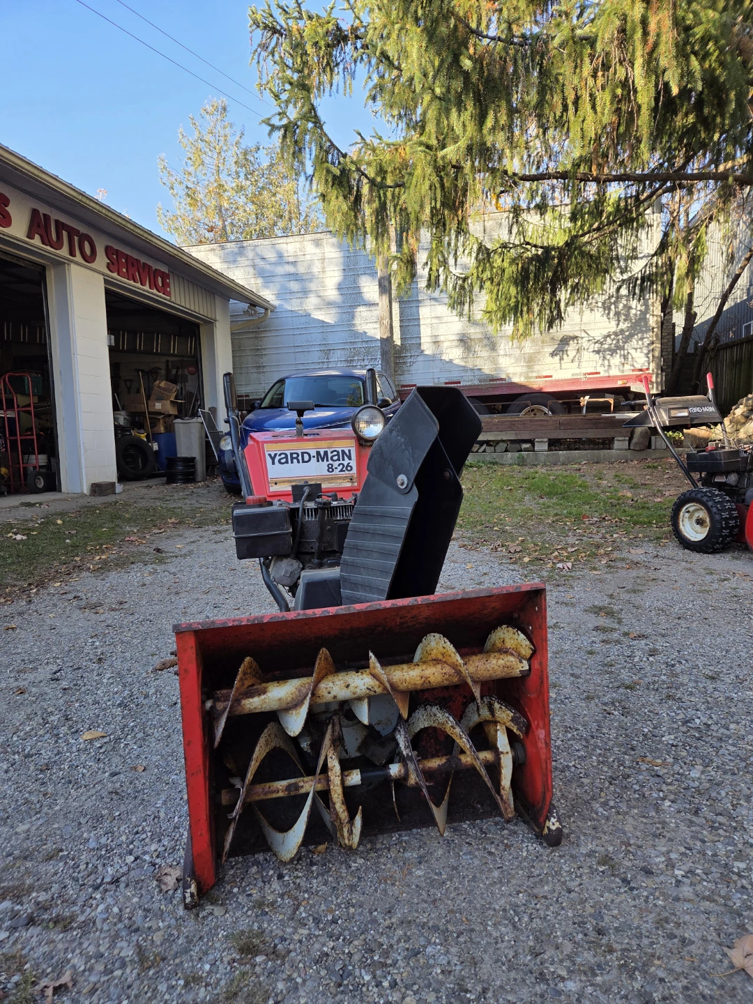 Yard-Man 8-26 Snowblower