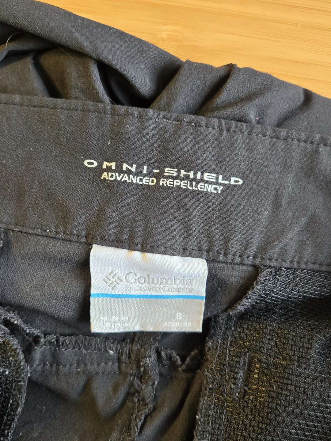 Columbia Omni-Shield Hiking Pants Black - Size 6 - photo 5