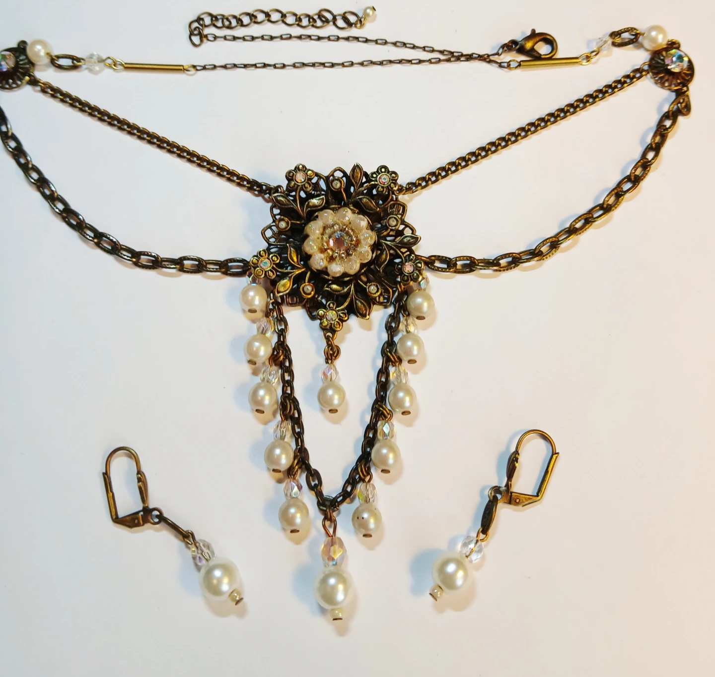 Vintage-Style Pearl and Crystal Jewellery Set - photo 3