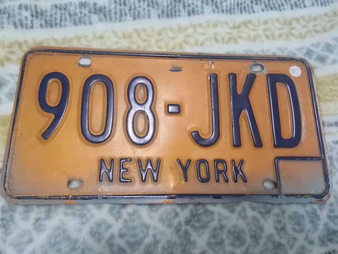 Vintage New York License Plate - photo 3