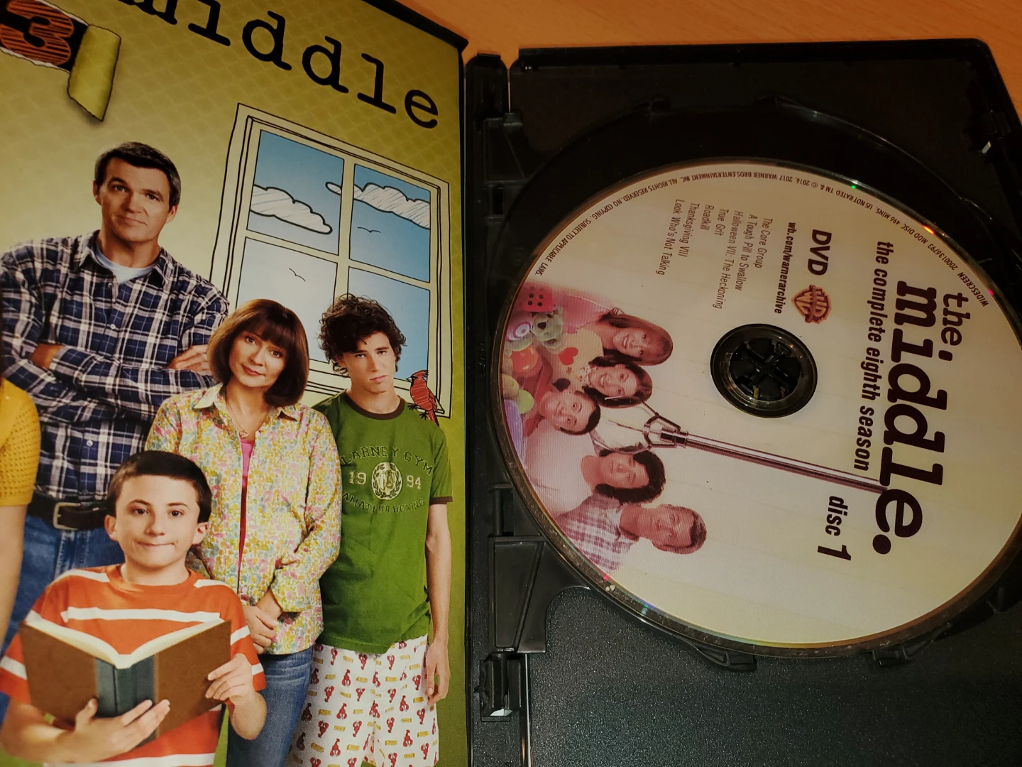 The Middle Season 1 and Season 3 DVD set - photo 4