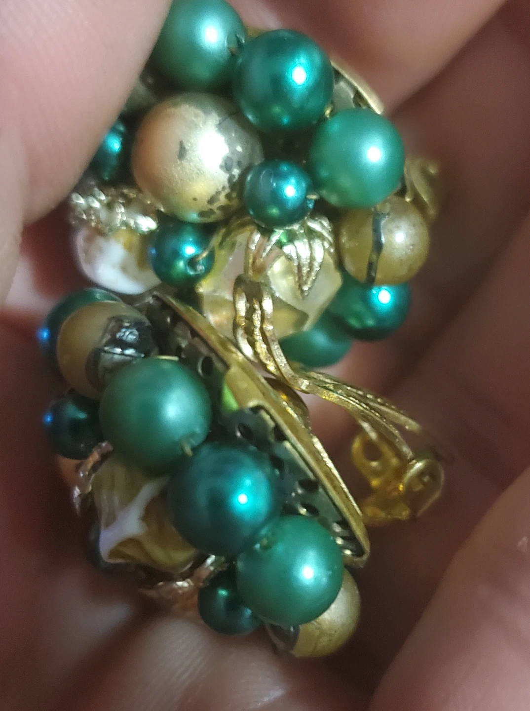 Vintage Teal Bead Cluster Clip-On Earrings - photo 2