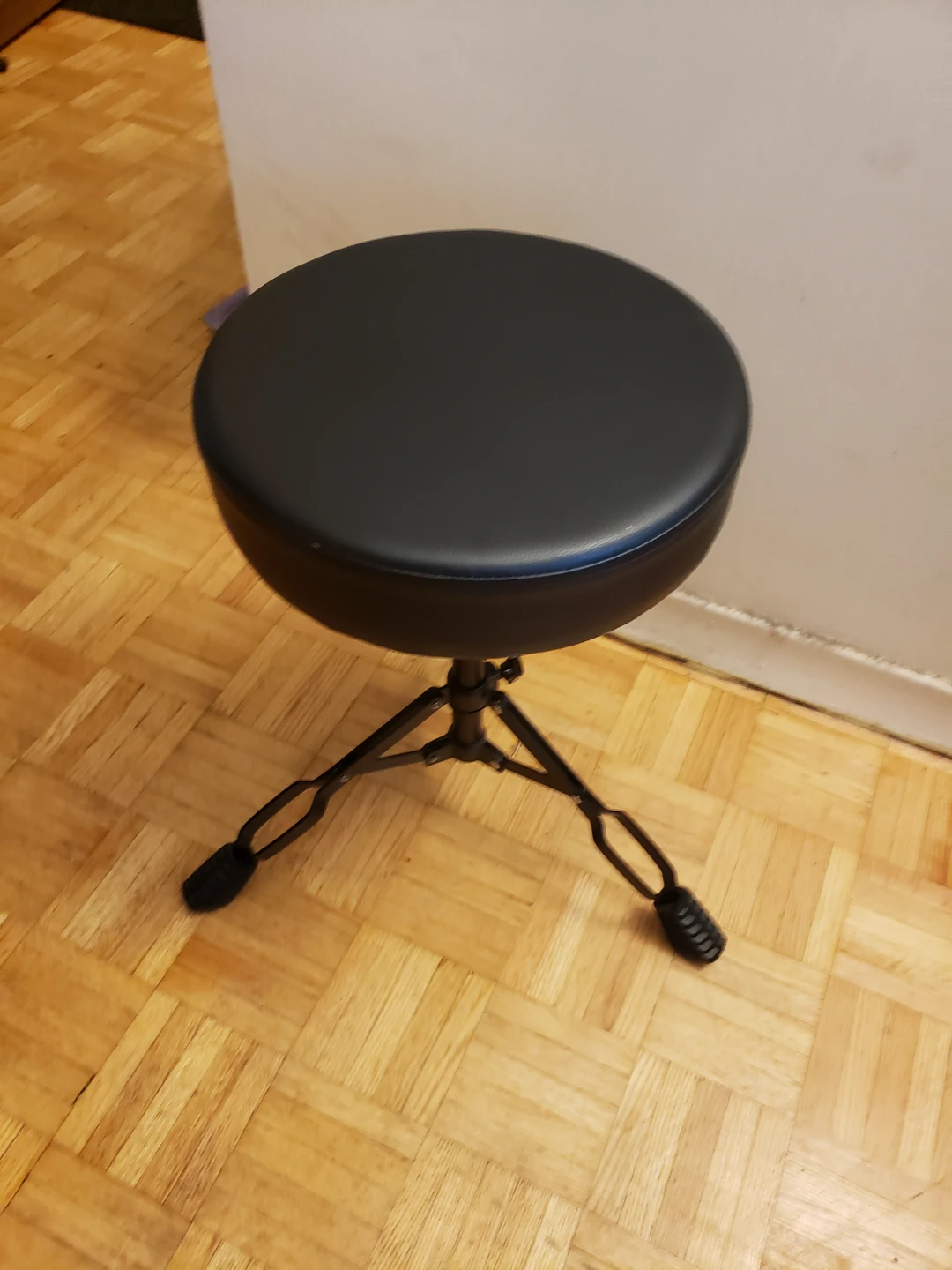 Black Drum Throne Stool