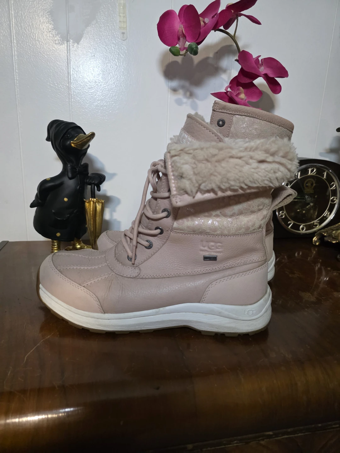 UGG Pink Lace-Up Winter Boots - photo 2
