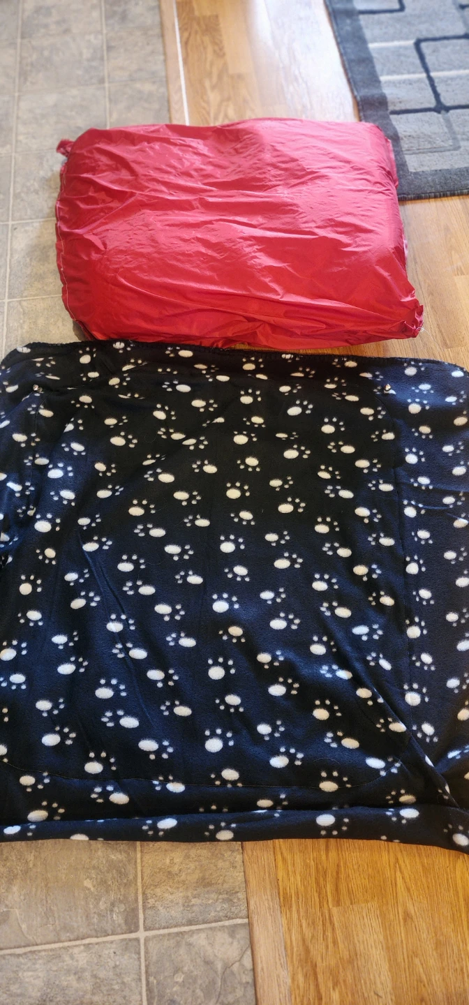 'Brooke's Fur Baby Dog Beds' - photo 2