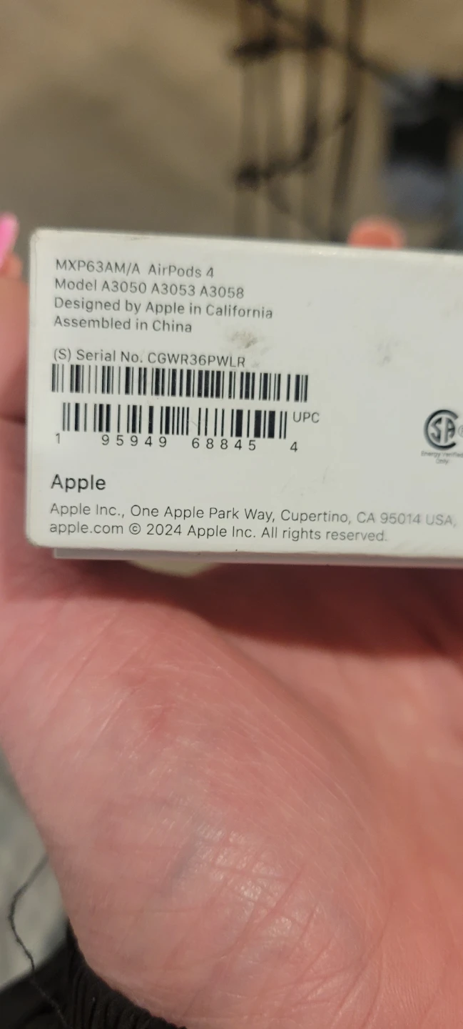 Apple AirPods 4 - photo 2
