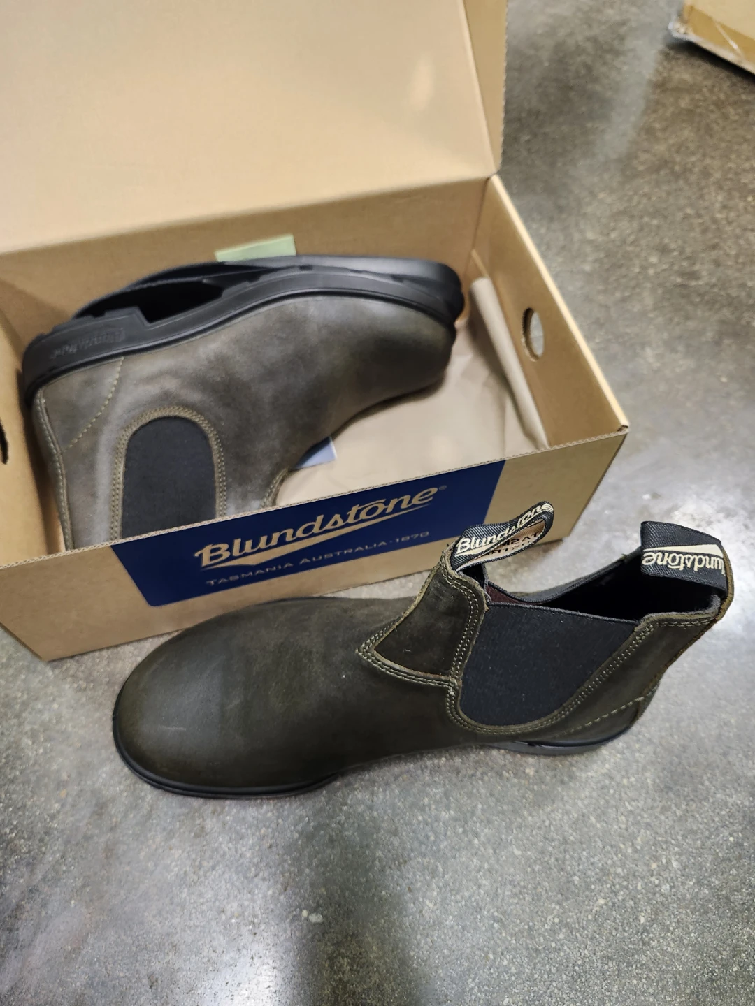 Blundstone 1615 Dark Olive Suede Boots - photo 2