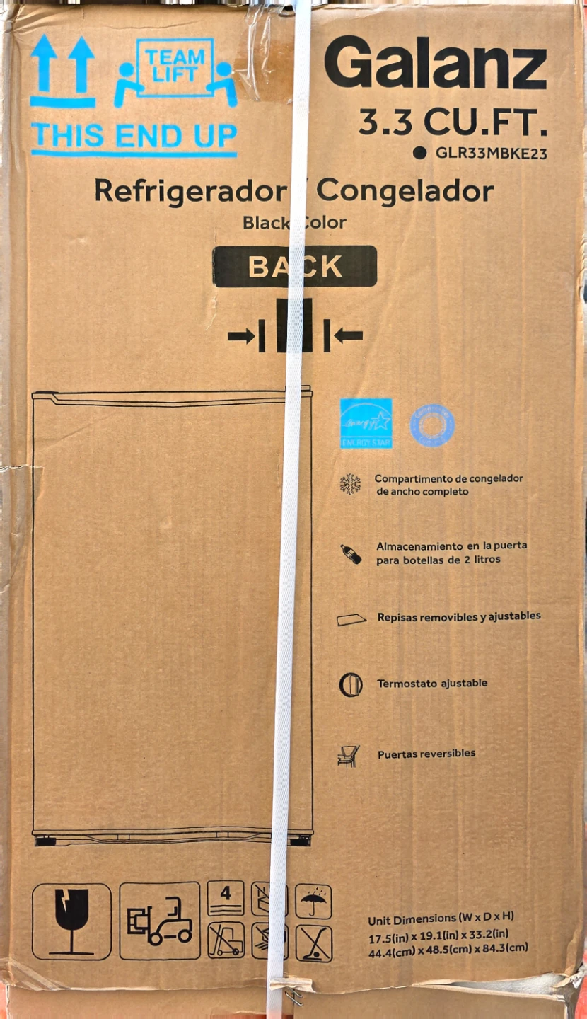 Brand new mini fridge still in box - photo 4
