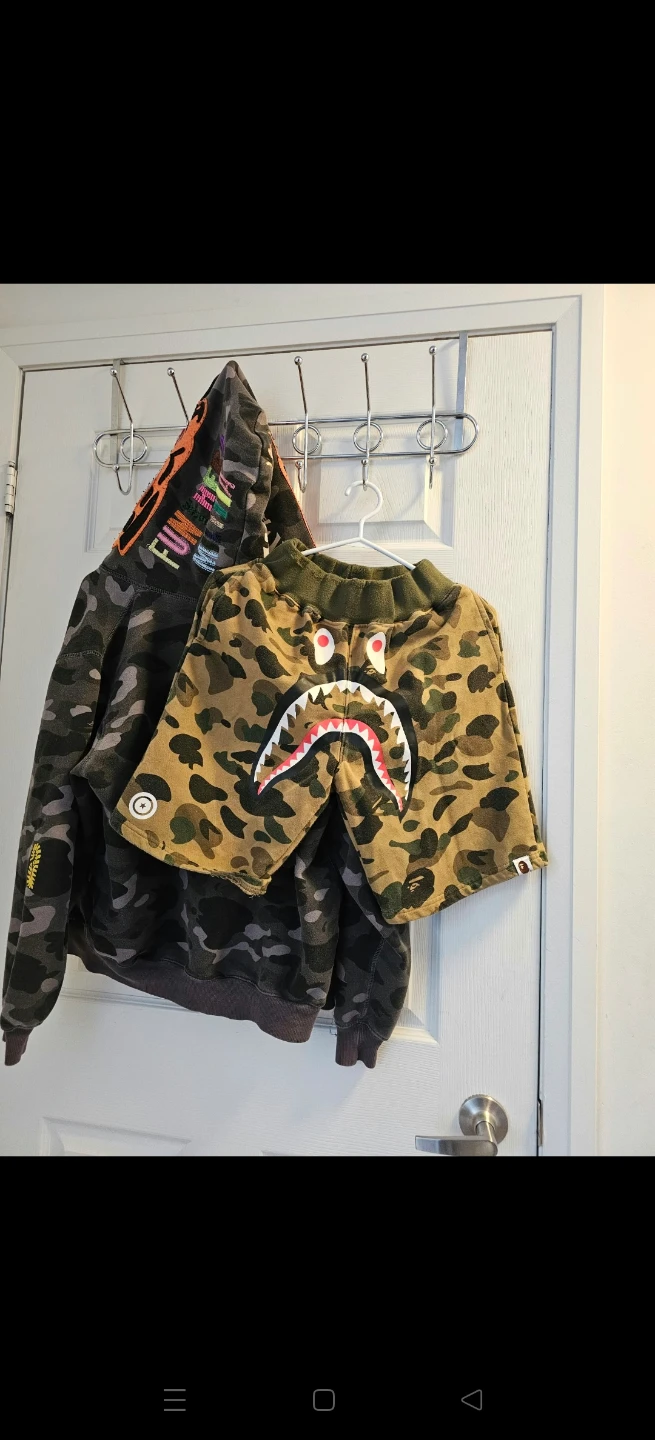 A Bathing Ape Shark Camo Shorts Size M - photo 5