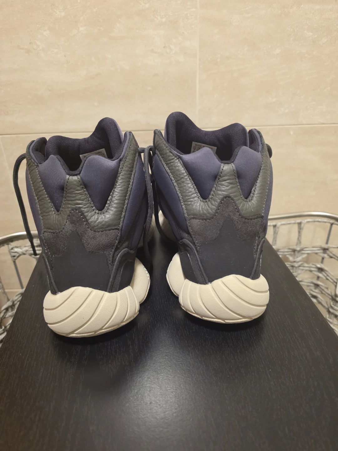 Adidas Yeezy 500 High Slate Sneakers Size 7 US - photo 4