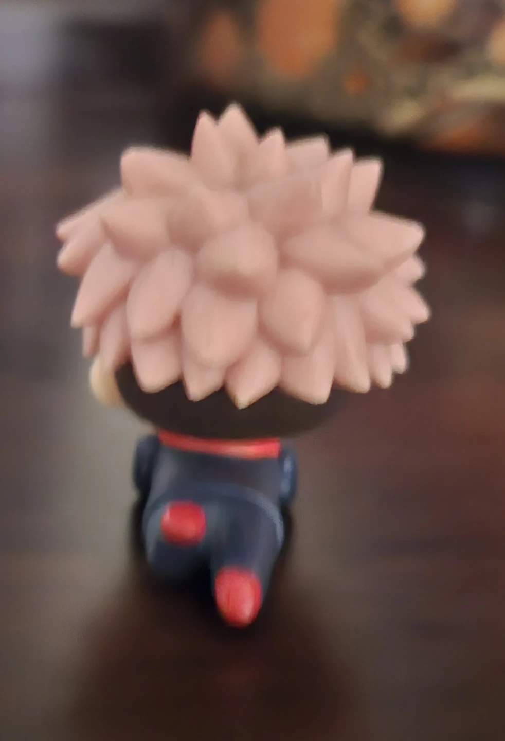 Jujutsu Kaisen Yuji Itadori Mini Figurine - photo 2