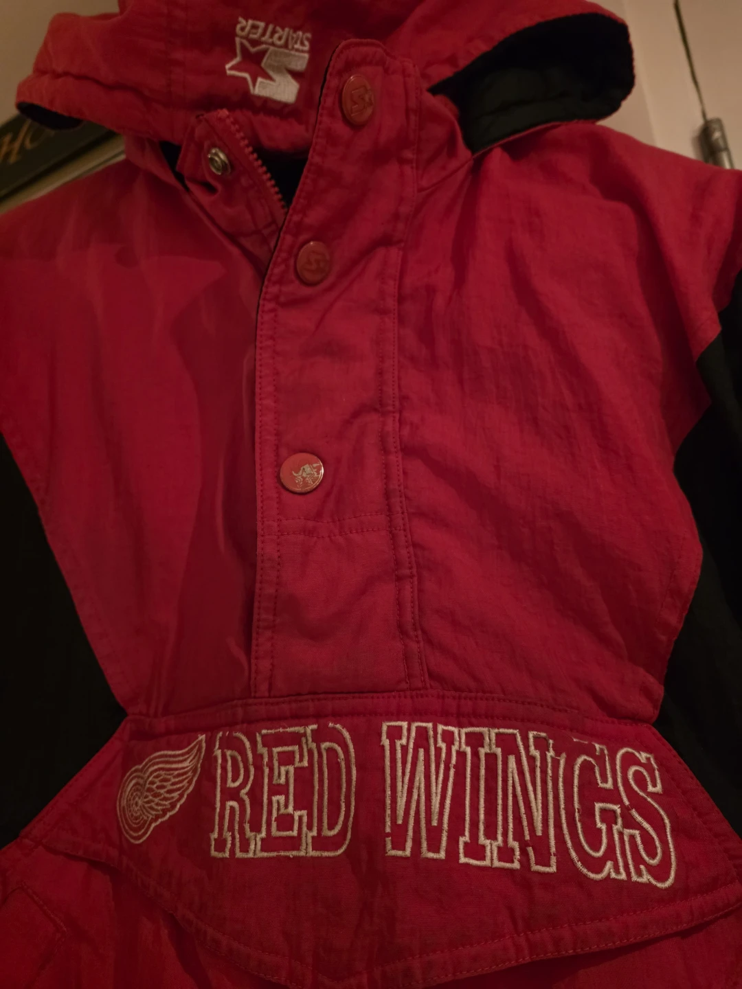 Vintage 1990s Detroit Red Wings Starter "Center Ice" Puffer - photo 3