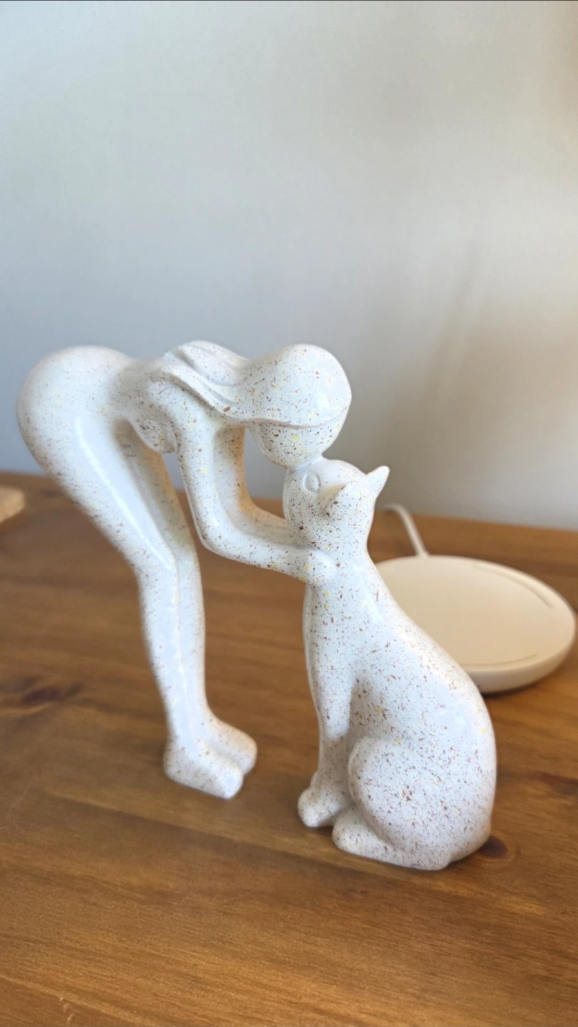 Bestfriend - Woman & Cat Sandstone Statue *new - photo 2