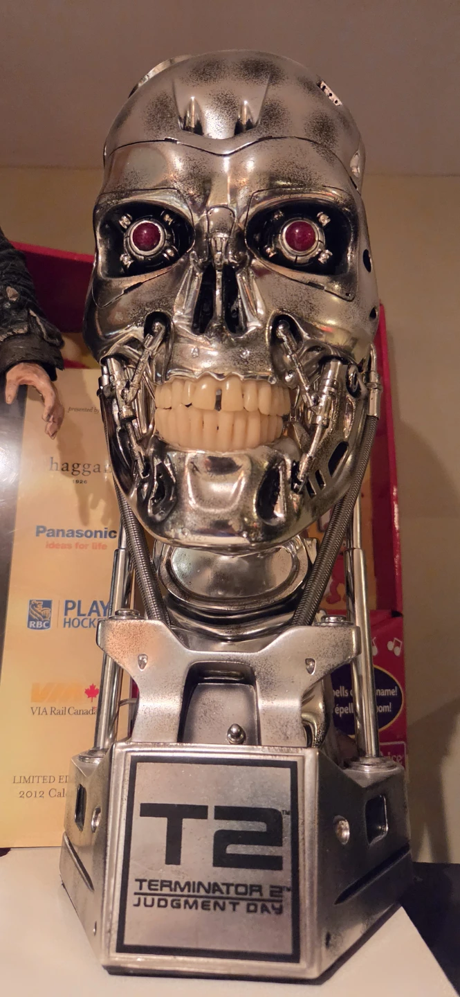 Terminator 2 Judgment Day T-800 Endoskeleton Bust