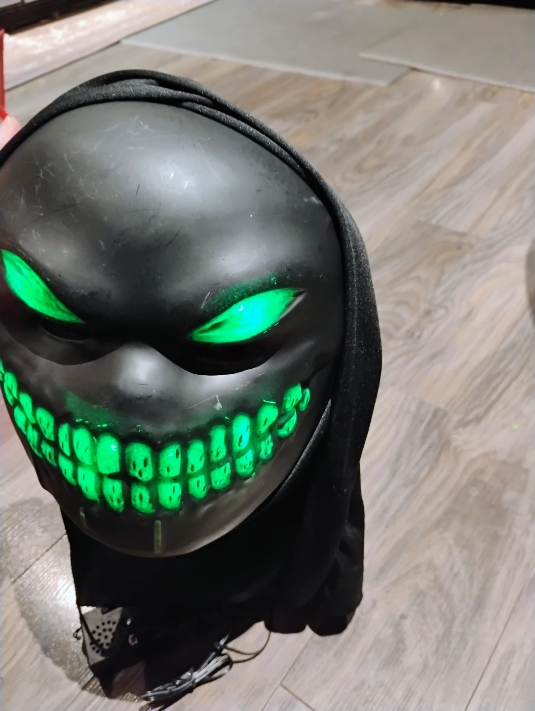 Light-up Halloween Skull Mask - photo 4