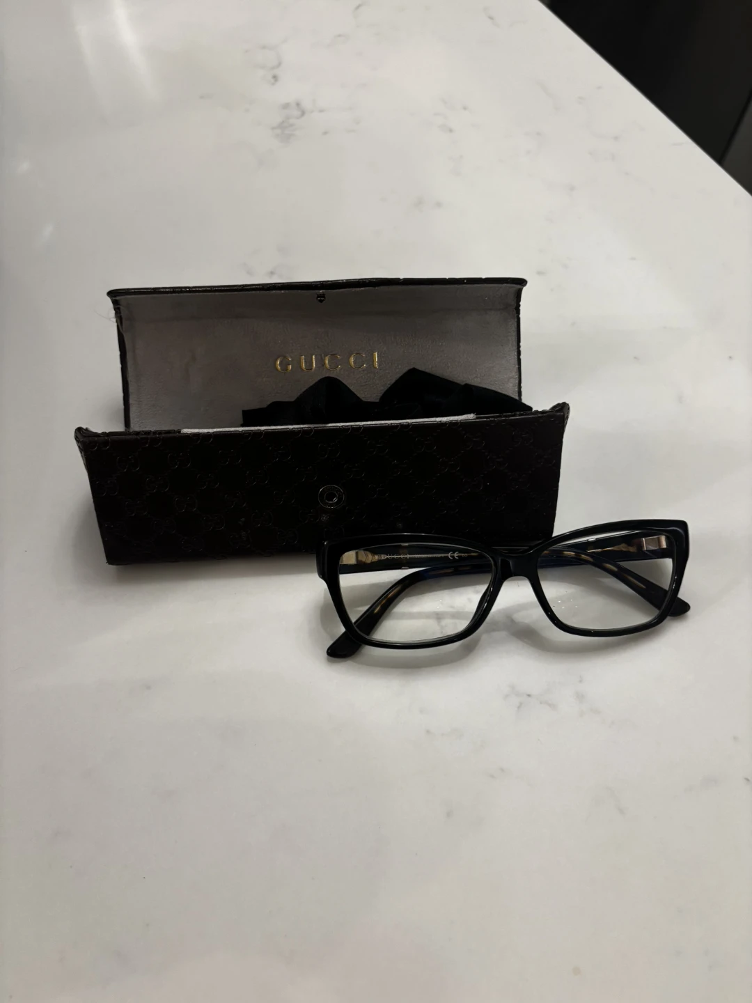 Gucci Eyeglasses with Case - photo 2