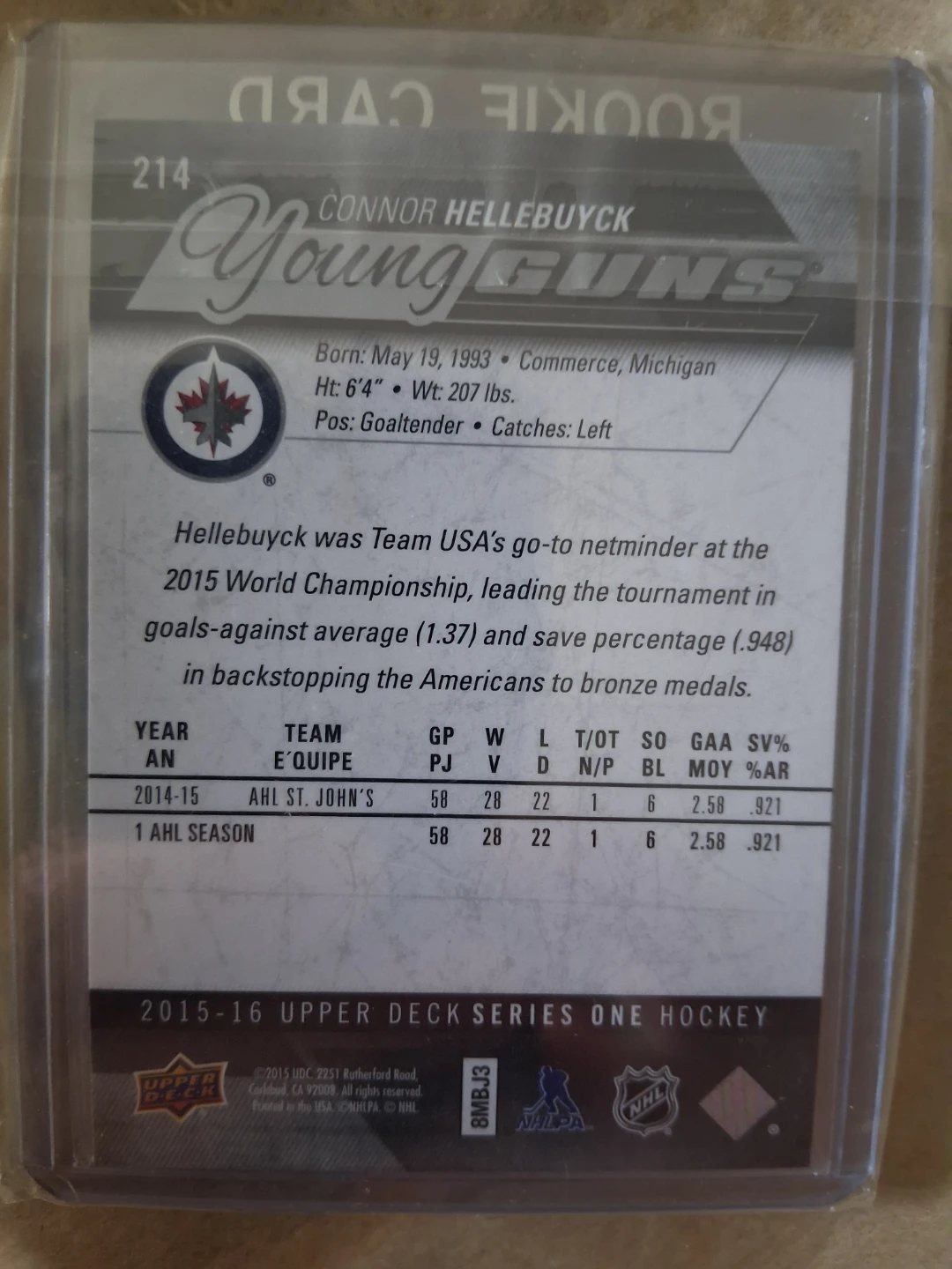 Connor Hellebuyck 2015-16 Upper Deck Young Guns Rookie Card - photo 2