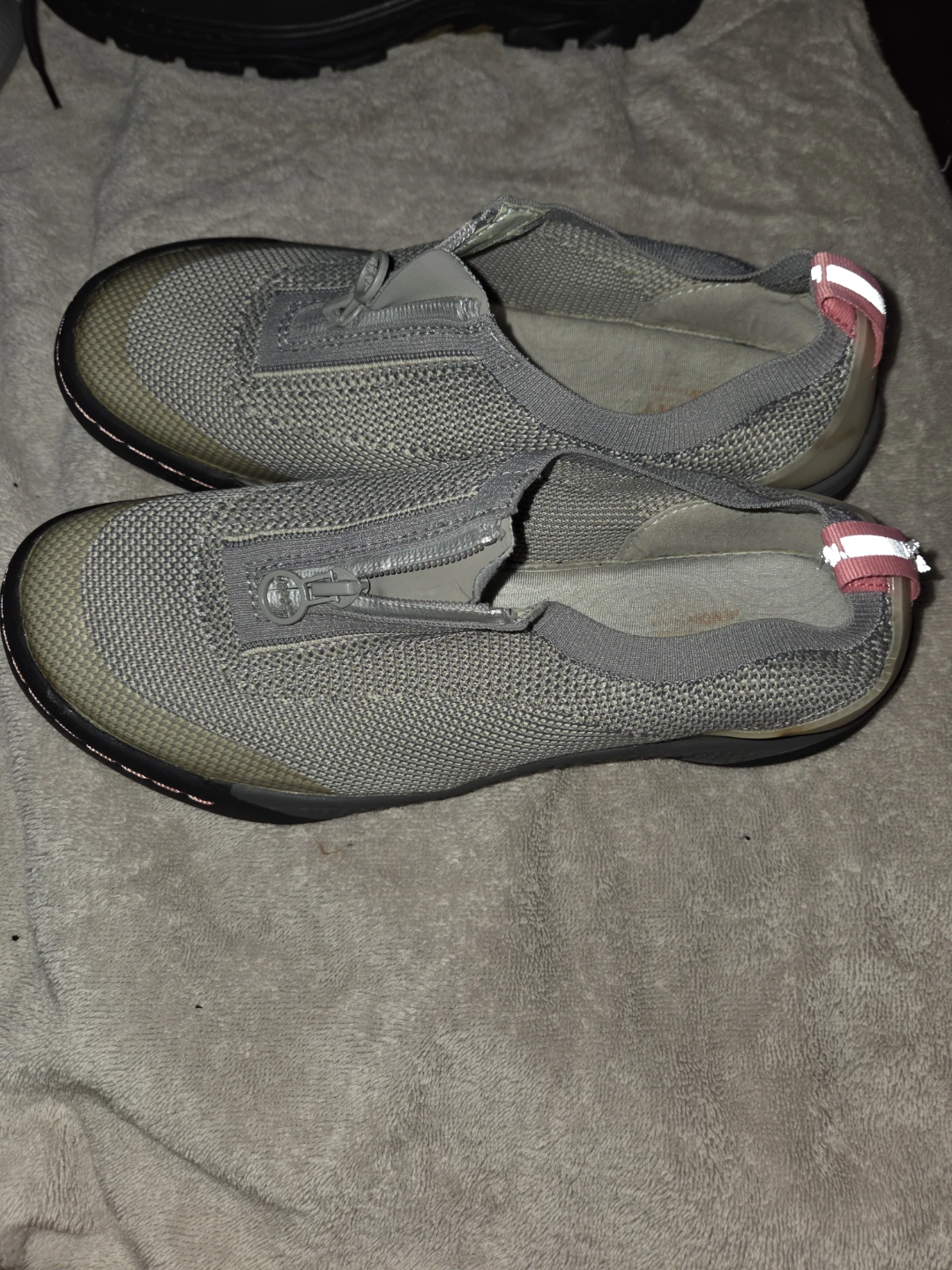 JSport By Jambu Front Zip Athletic Shoes in a Ladies 8M - photo 2