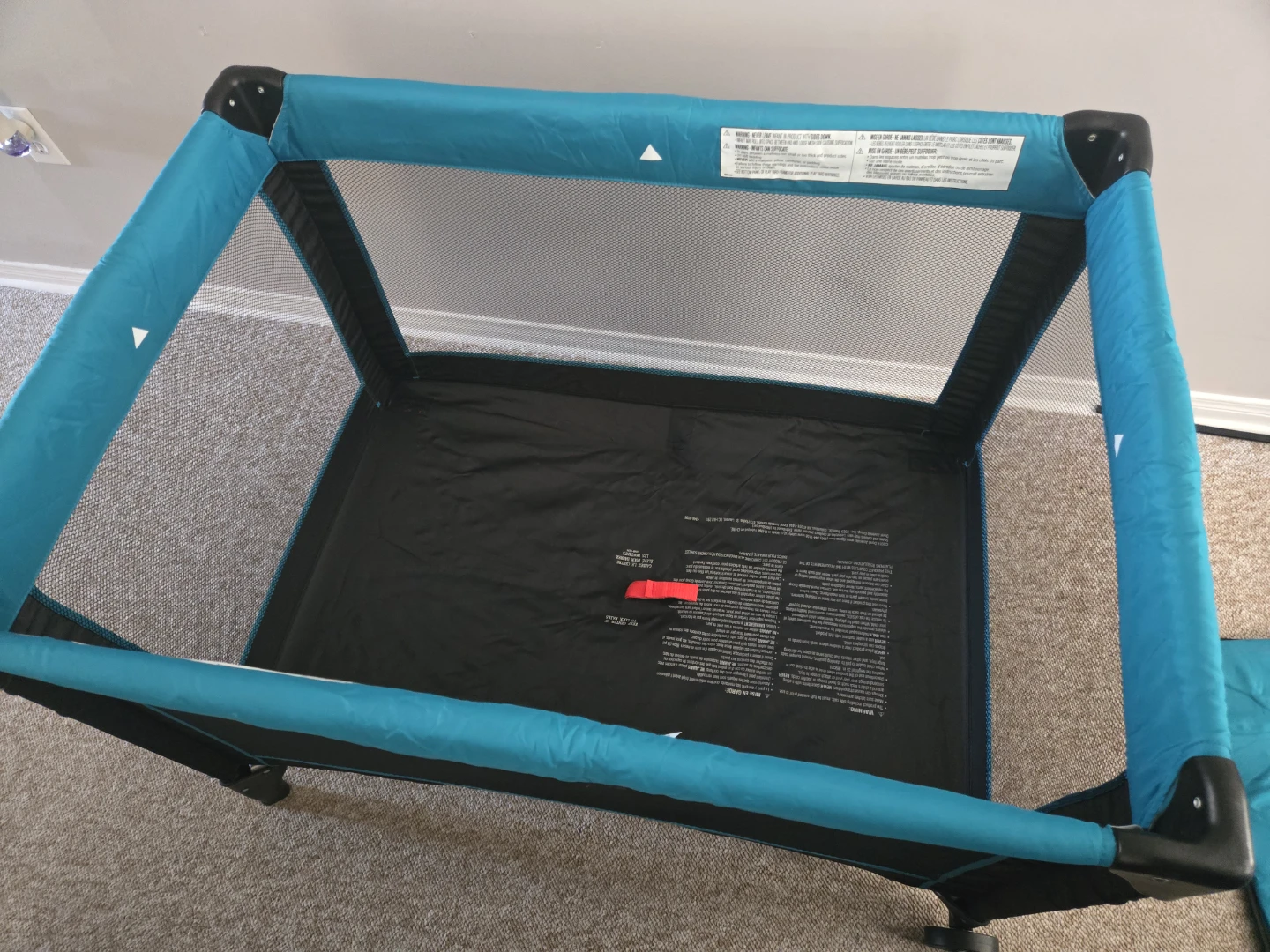 Cosco Funsport Deluxe Playard - photo 2
