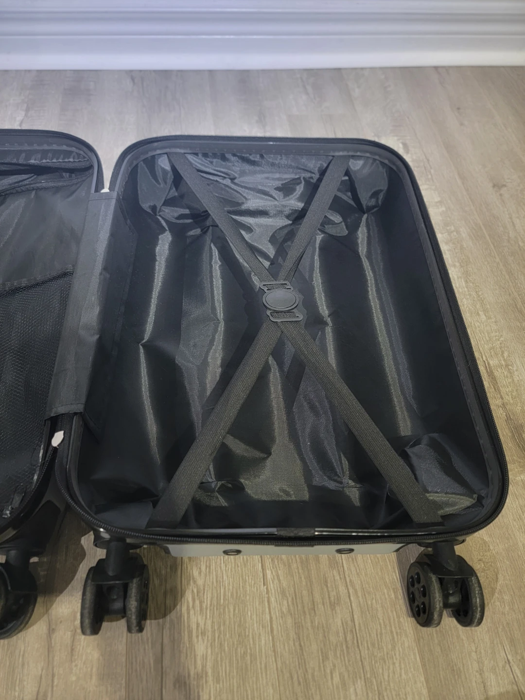RBX Silver Hard Shell Carry-On Suitcase - photo 5