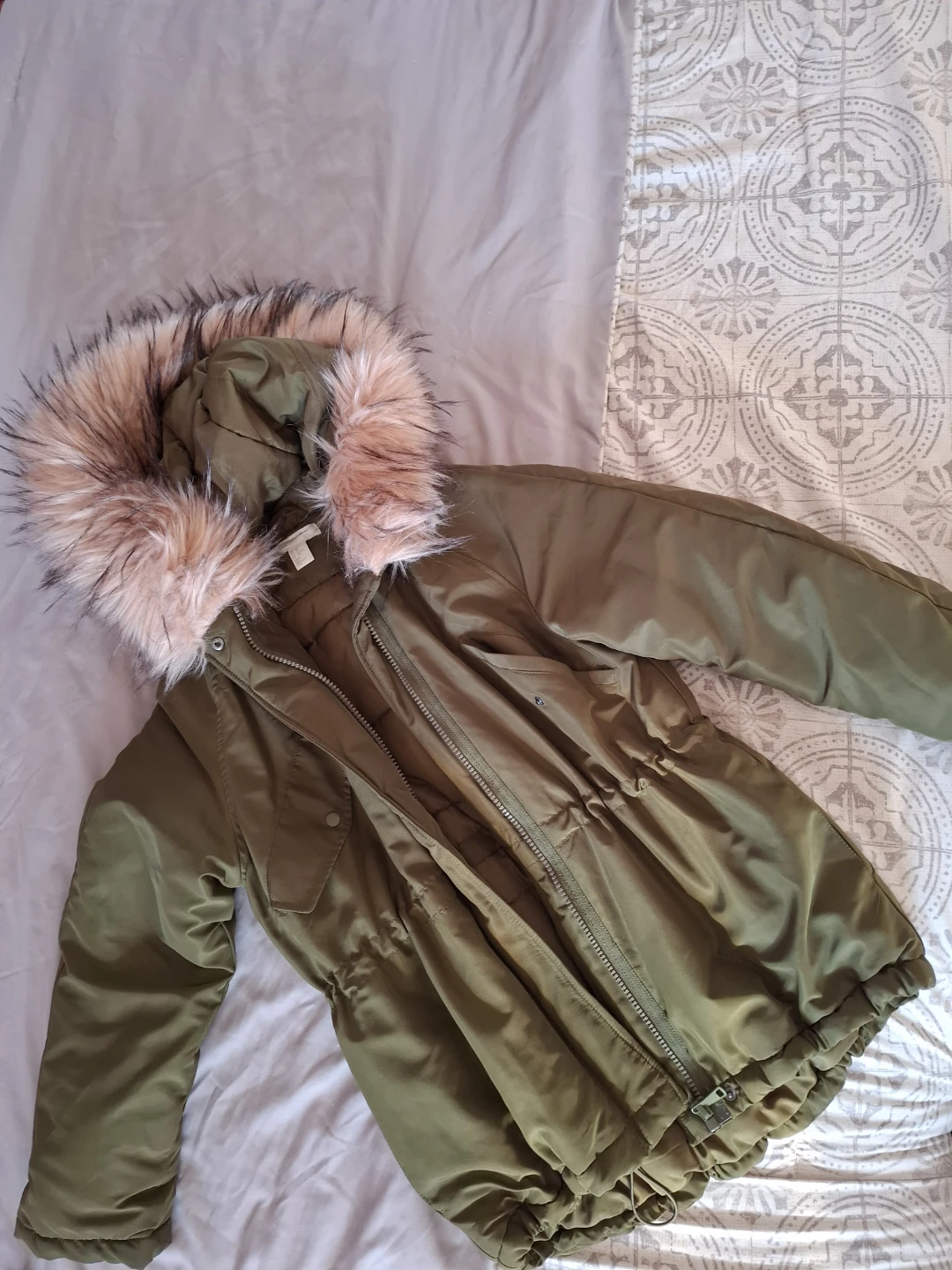 Olive Green Winter Jacket with Faux Fur Hood - photo 2