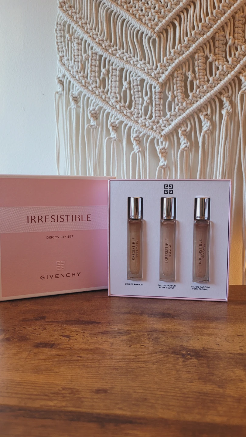 Givenchy Irresistible Discovery Set – 3 x 12.5 ml Travel Sprays - photo 2