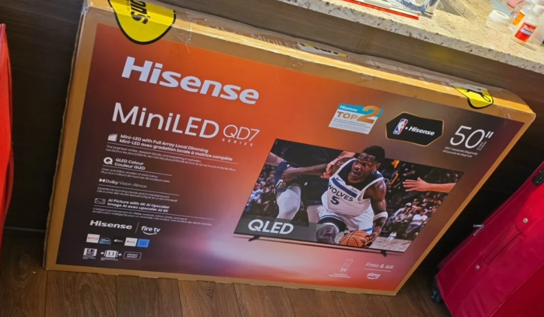 Hisense 50" Mini-LED QD7 Series 4K Smart TV