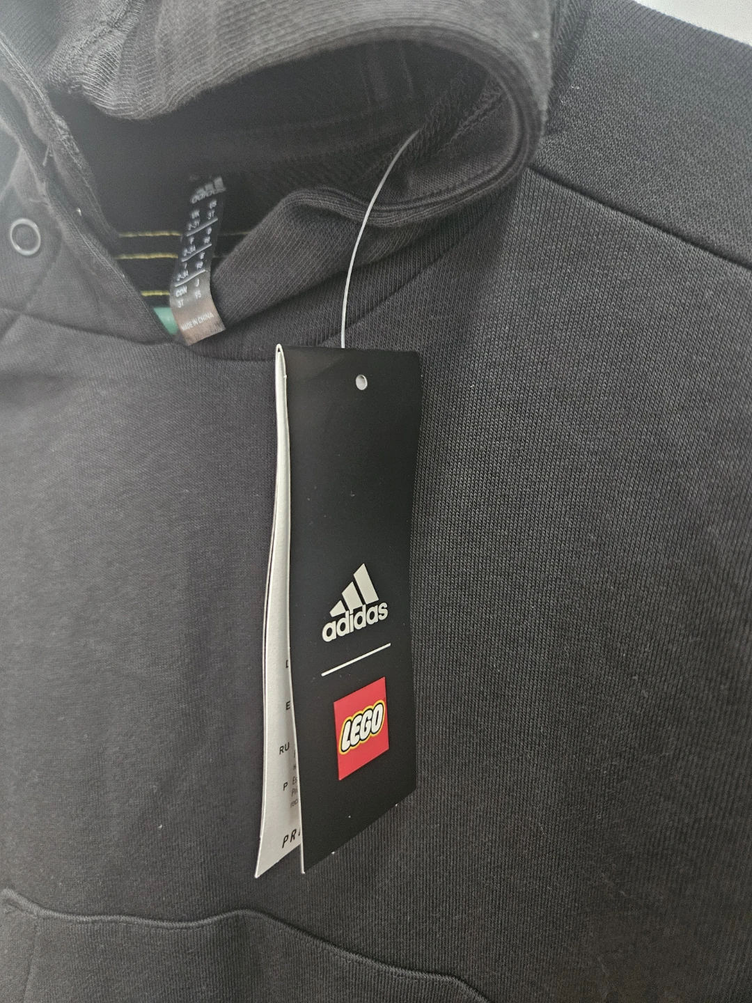 Adidas x LEGO Toddler Suit Size 3T - photo 2