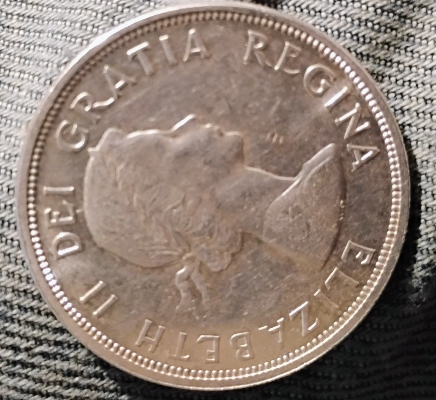 1964 Canadian Silver Dollar (error Coin) - photo 2