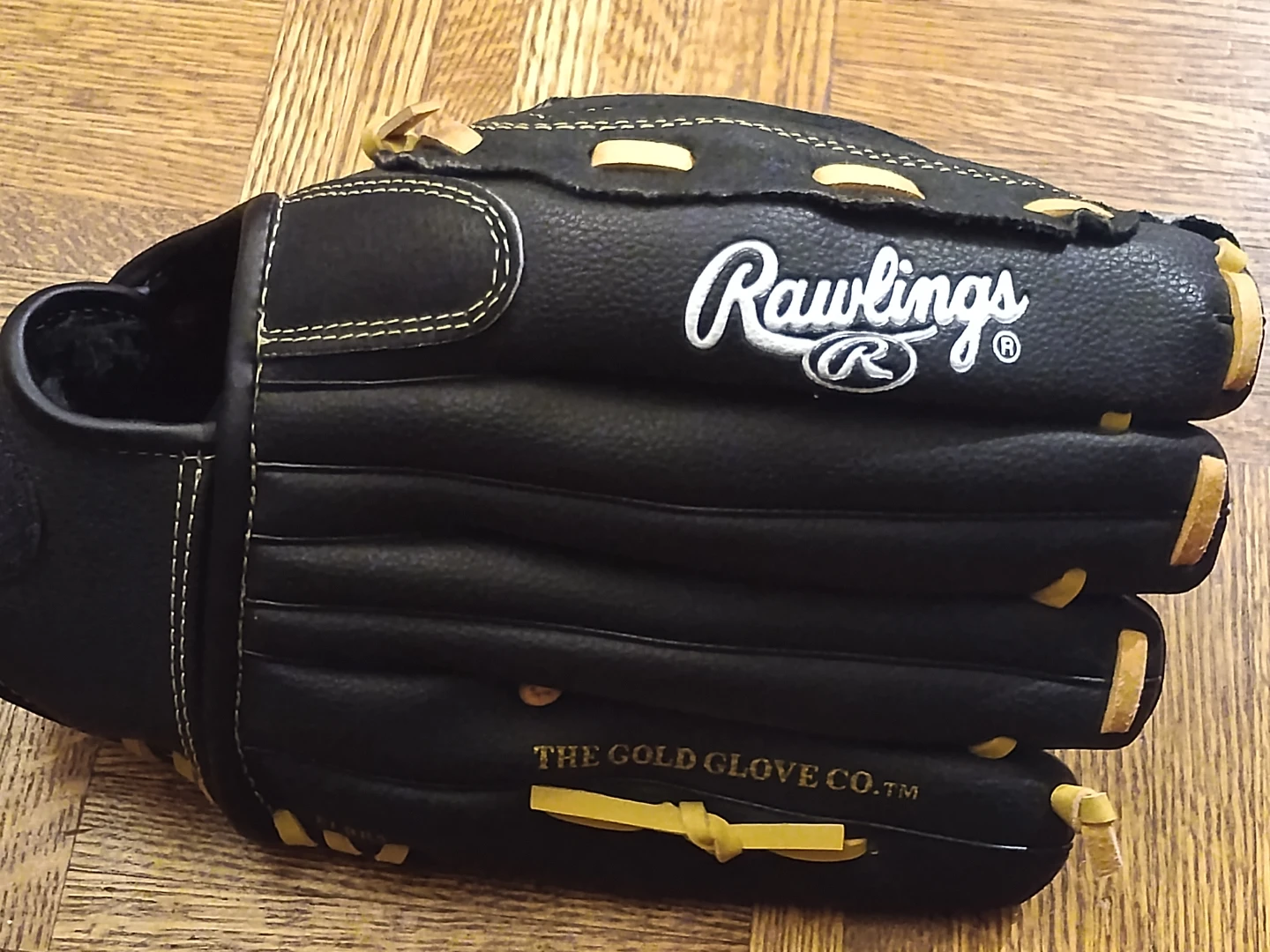 Rawlings RSS130C 13-Inch Softball Glove Right hand