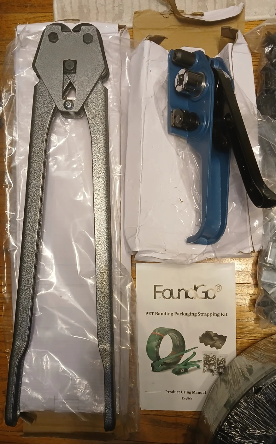 New PET strapping kit pallet banding tool + 2000' straps - photo 2