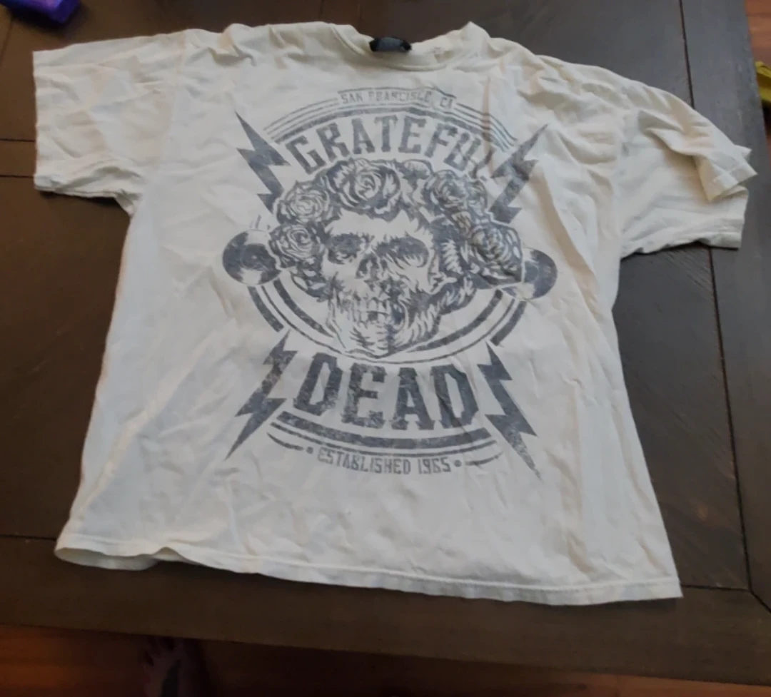 Grateful Dead Graphic T-Shirt