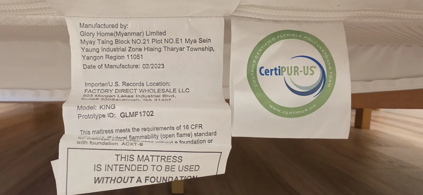 King Mattress (Glory Home) and bed frame - photo 3