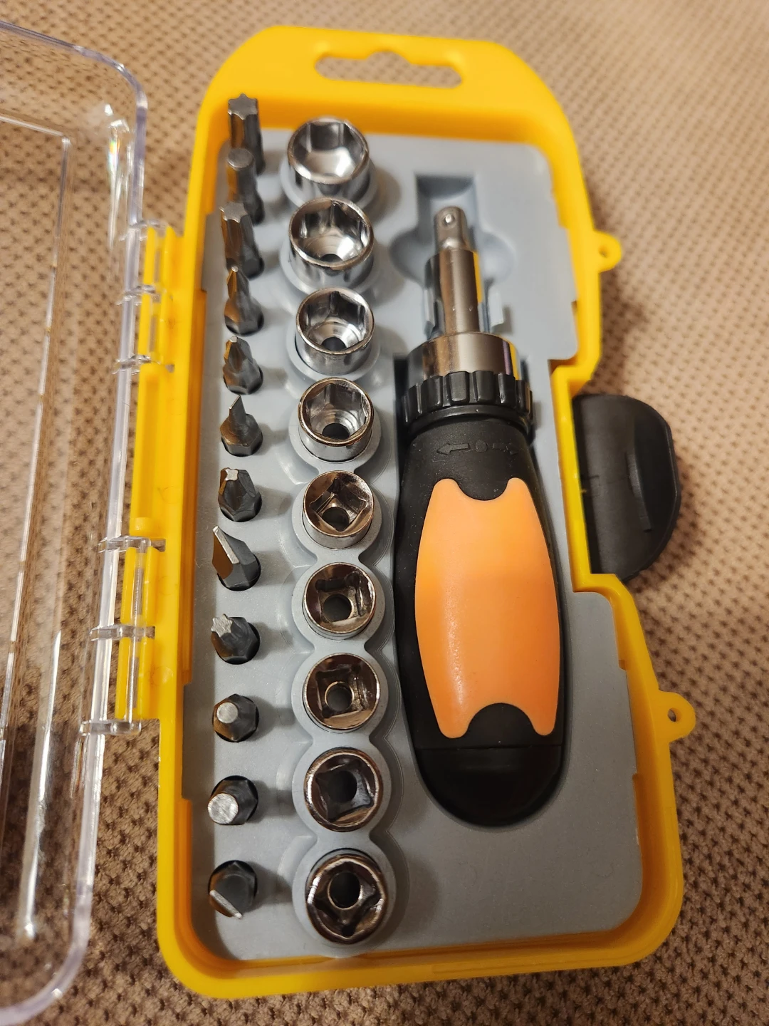 Harvey 23-Piece Screwdriver Set - photo 3